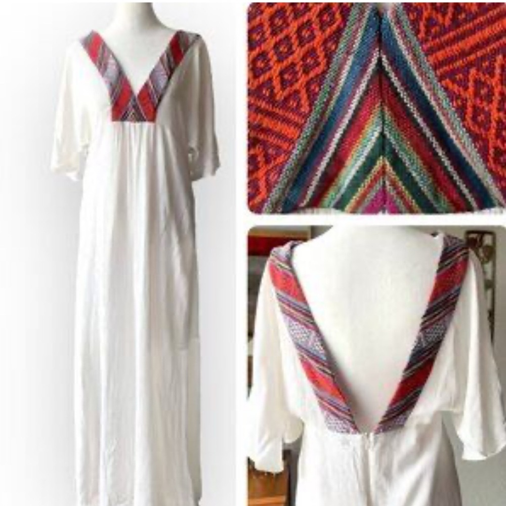 Line and Dot Bohemian Elegant Maxi Dress with Colorful Accents size medium Nwot